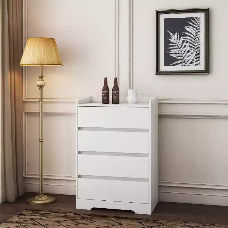 Comò moderno a 4 cassetti per camera da letto, cassettiera verticale dal design senza maniglie, armadietto contenitore per soggiorno, ingresso o ufficio