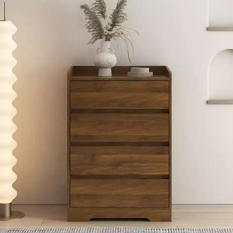 Comò moderno a 4 cassetti per camera da letto, cassettiera verticale dal design senza maniglie, armadietto contenitore per soggiorno, ingresso o ufficio